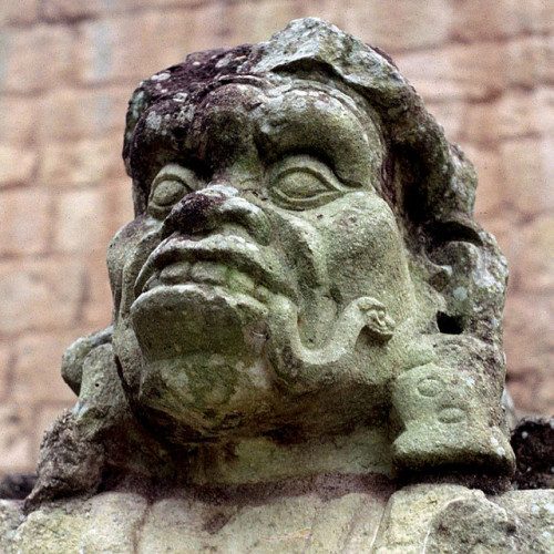 Copan – A runa Gibur